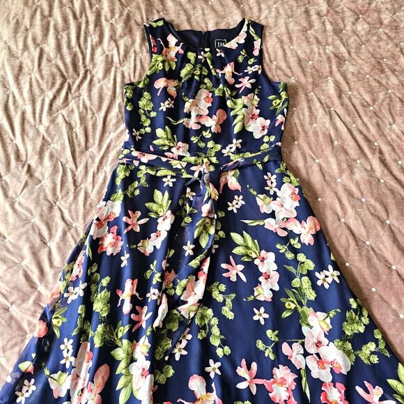 Jessica Howard Dresses & Skirts - JH Jessica Howard Navy Floral Sleeveless Fit & Flare Pleated Neckline Fully Line